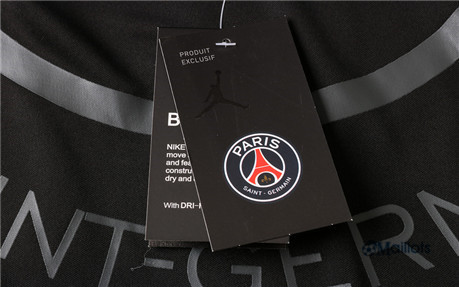 Maillot Entraînement PSG Jordan et pantalon Ensemble Training Noir 2020 2021